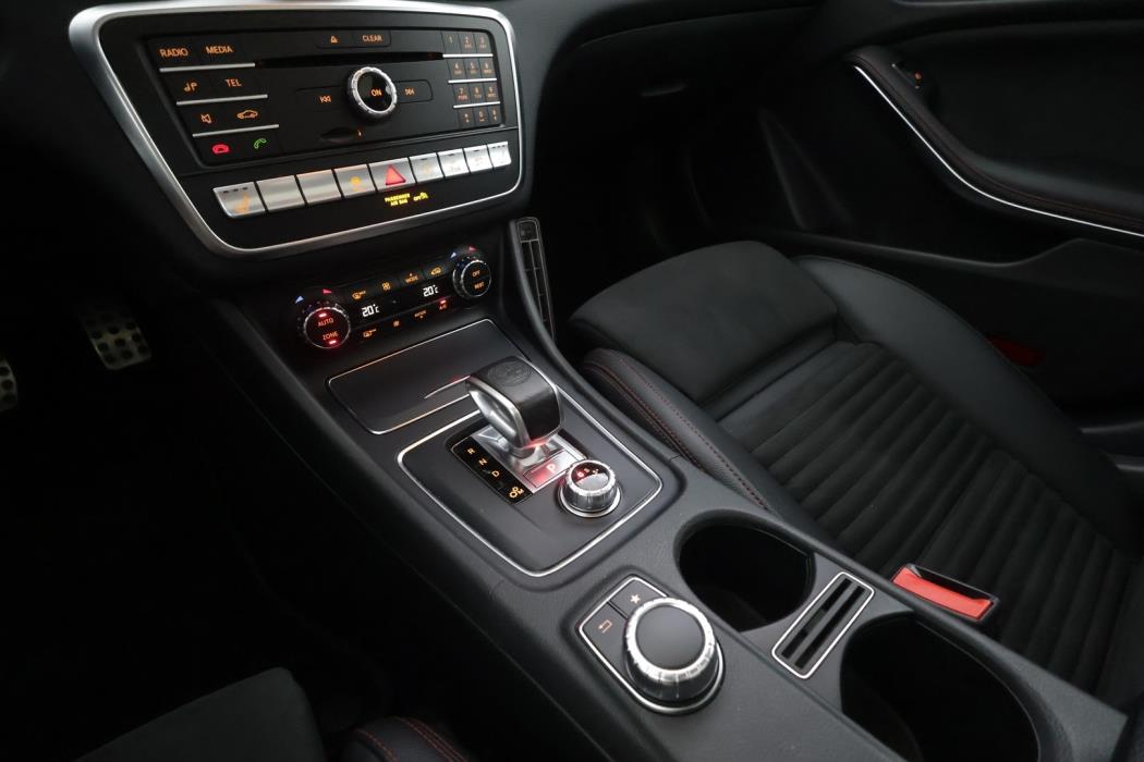 MERCEDES-BENZ CLA 45 AMG 2018