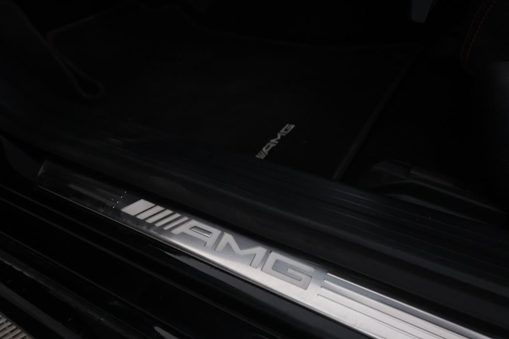 MERCEDES-BENZ CLA 45 AMG 2018