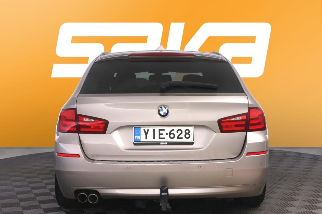 BMW 520 2012