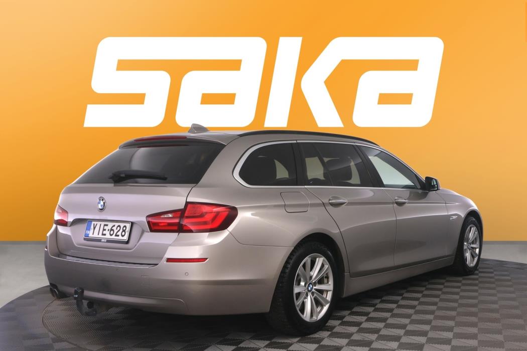 BMW 520 2012