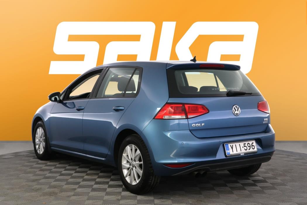 VOLKSWAGEN Golf 2013