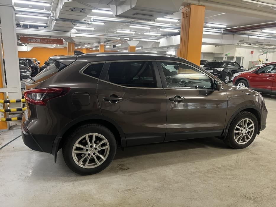NISSAN Qashqai 2018