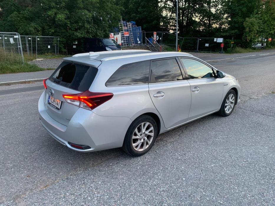 TOYOTA Auris 2019
