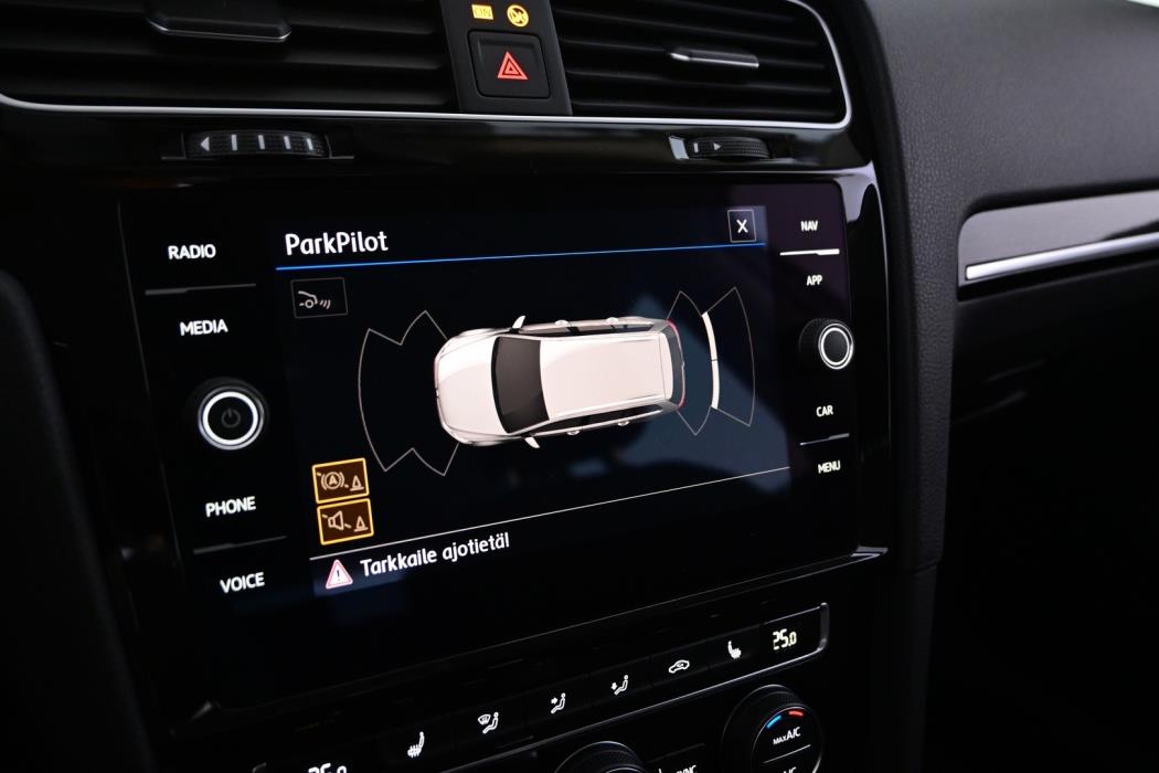 VOLKSWAGEN Golf 2019