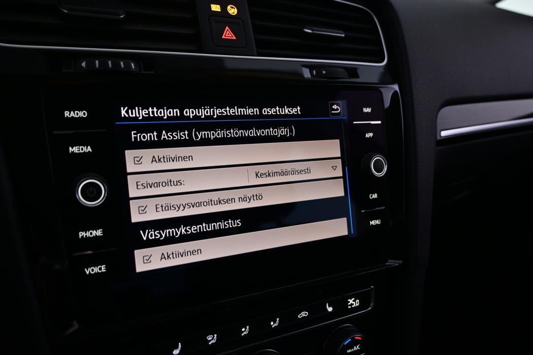 VOLKSWAGEN Golf 2019