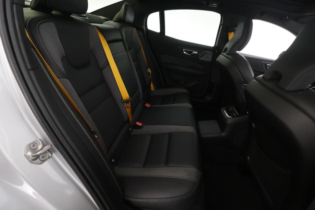 VOLVO S60 2022