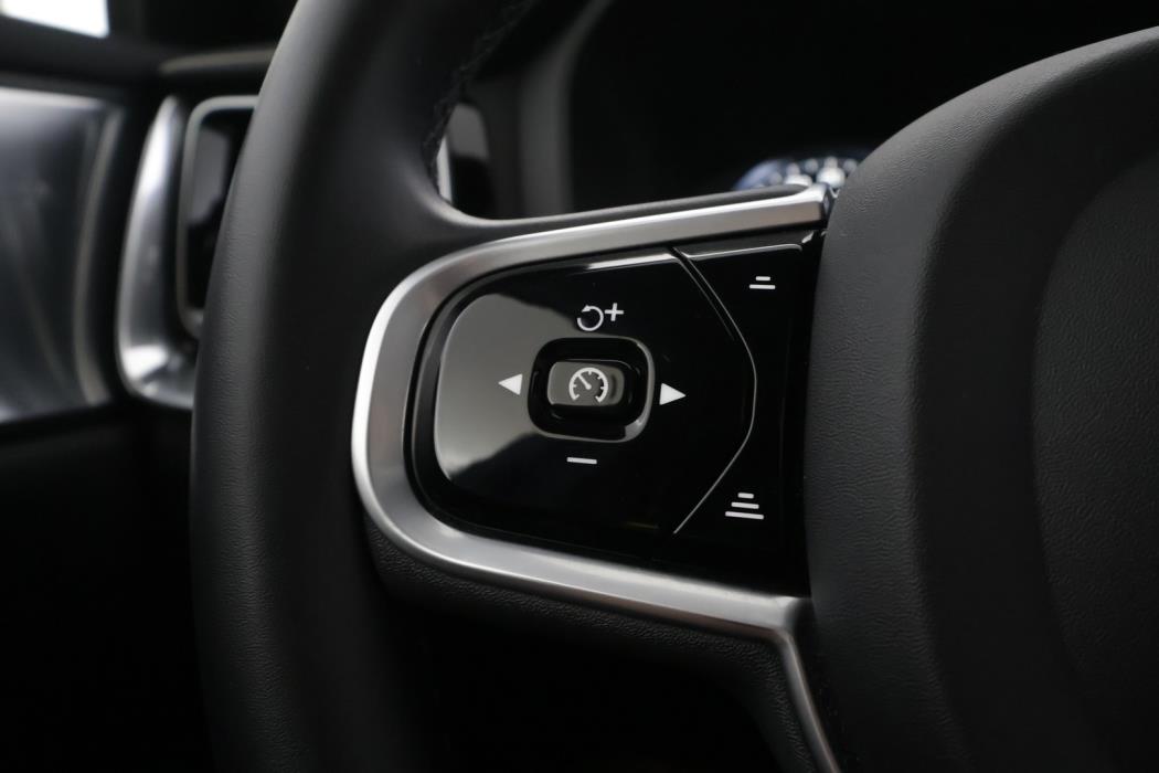 VOLVO S60 2022