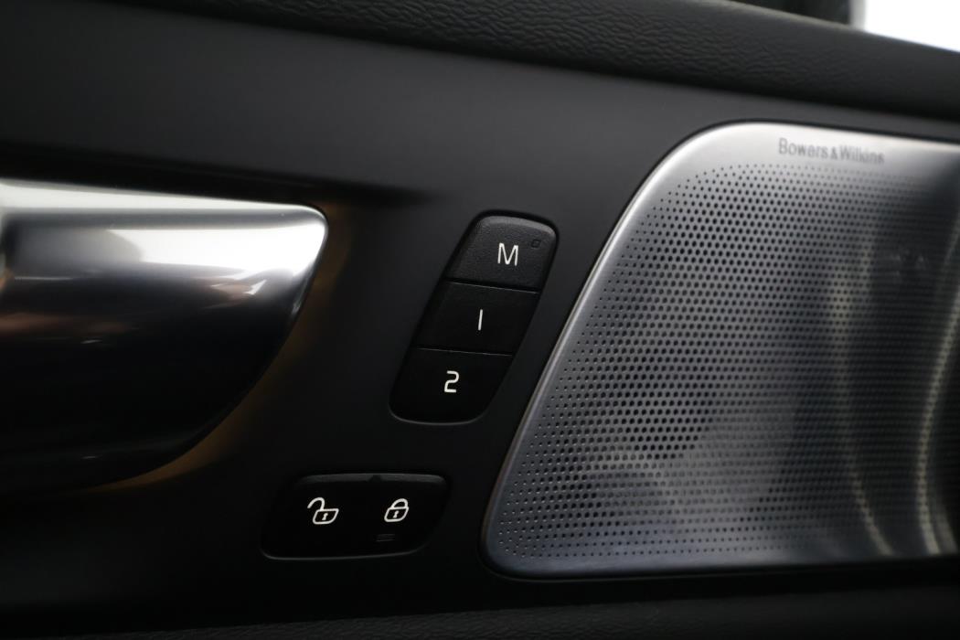 VOLVO S60 2022