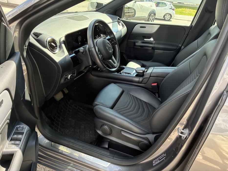 MERCEDES-BENZ B 2021