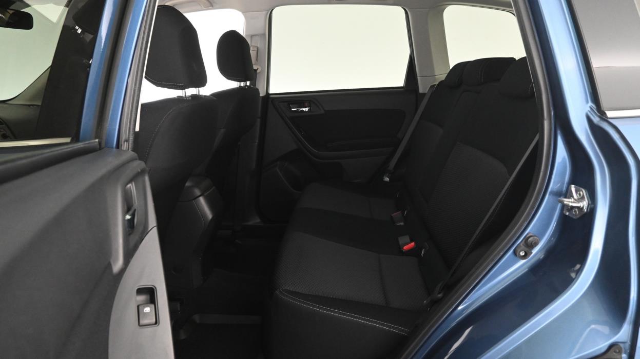 SUBARU Forester 2014