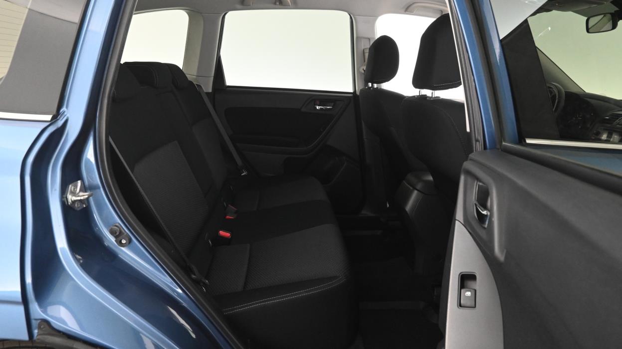 SUBARU Forester 2014