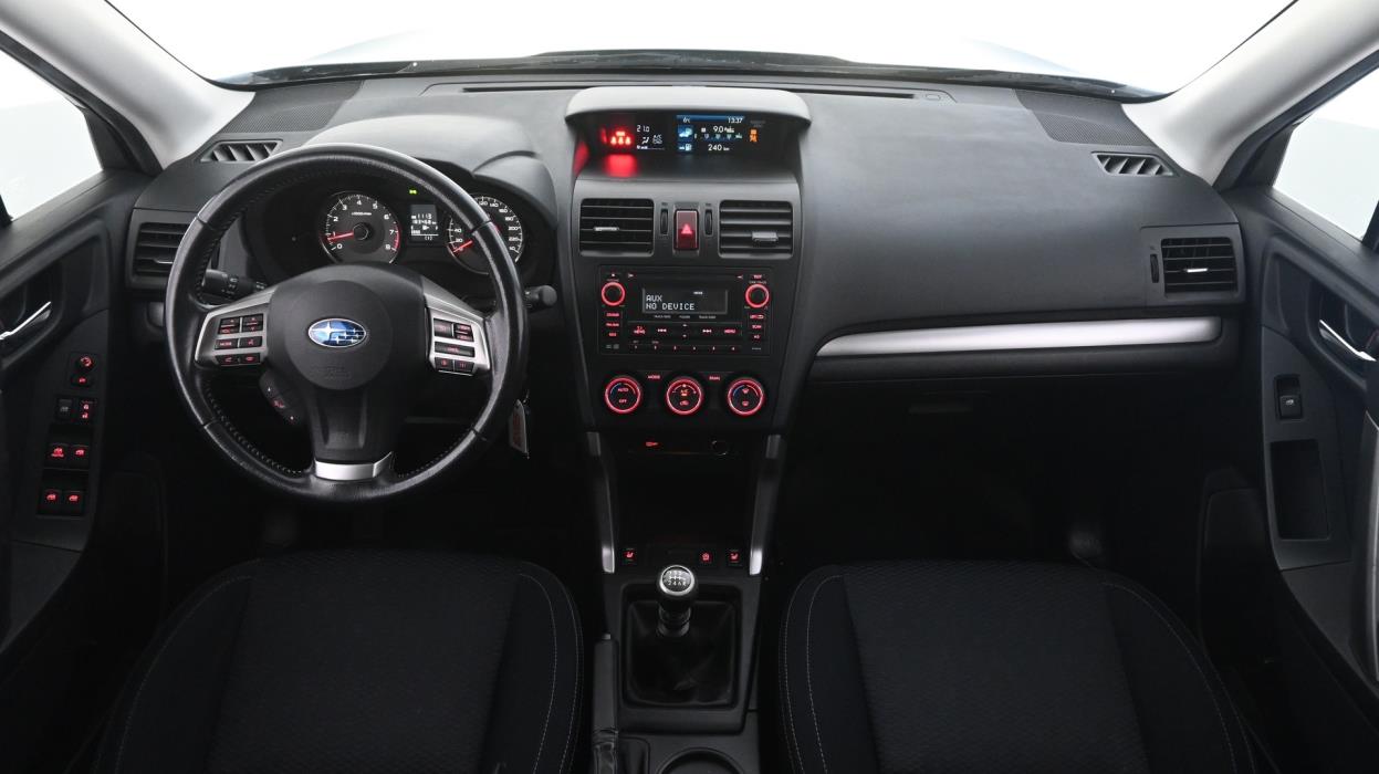 SUBARU Forester 2014