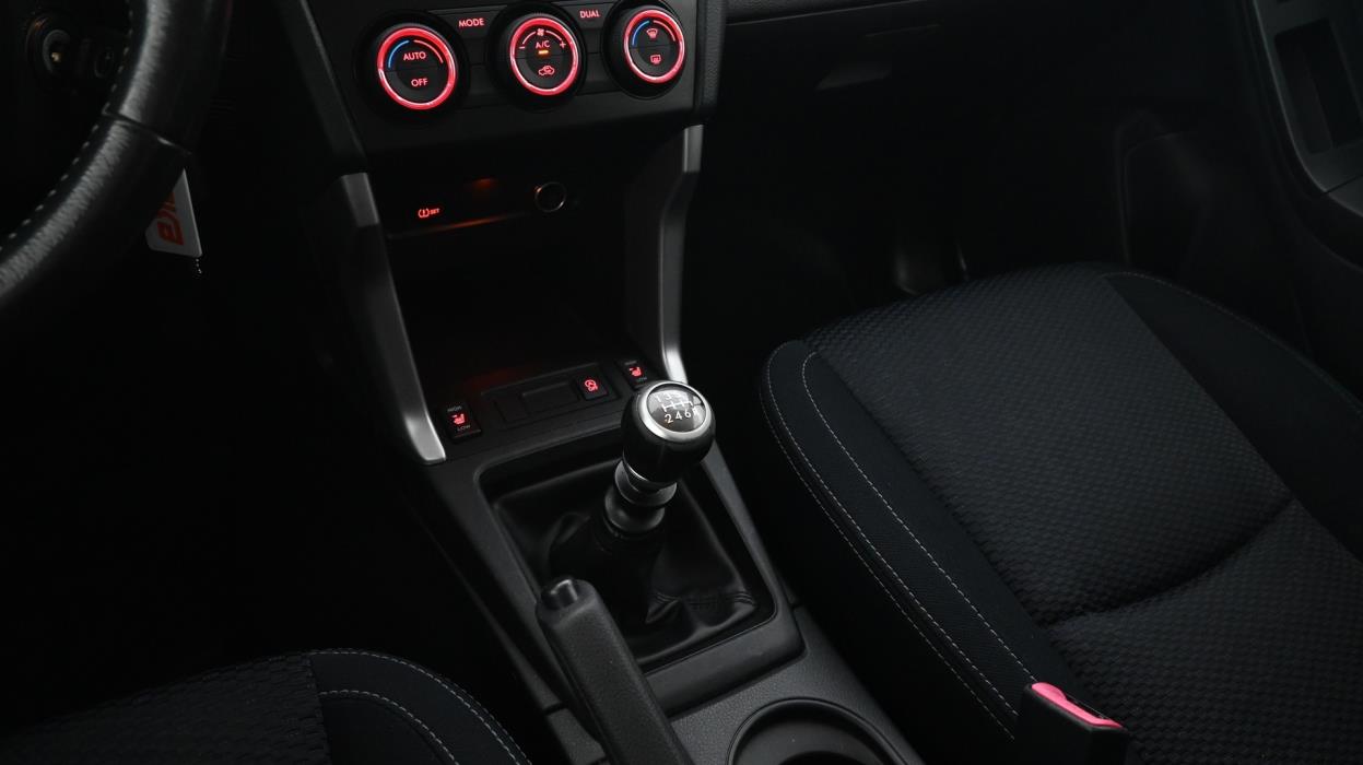 SUBARU Forester 2014