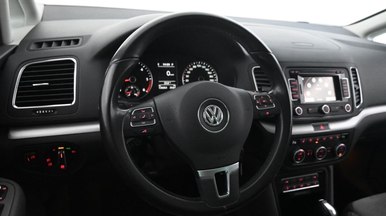 VOLKSWAGEN Sharan 2014