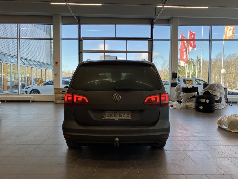 VOLKSWAGEN Sharan 2014