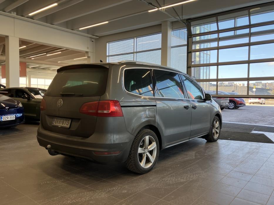 VOLKSWAGEN Sharan 2014