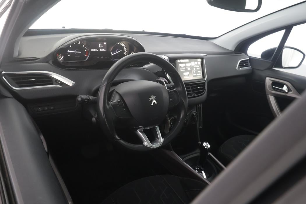 PEUGEOT 2008 2016