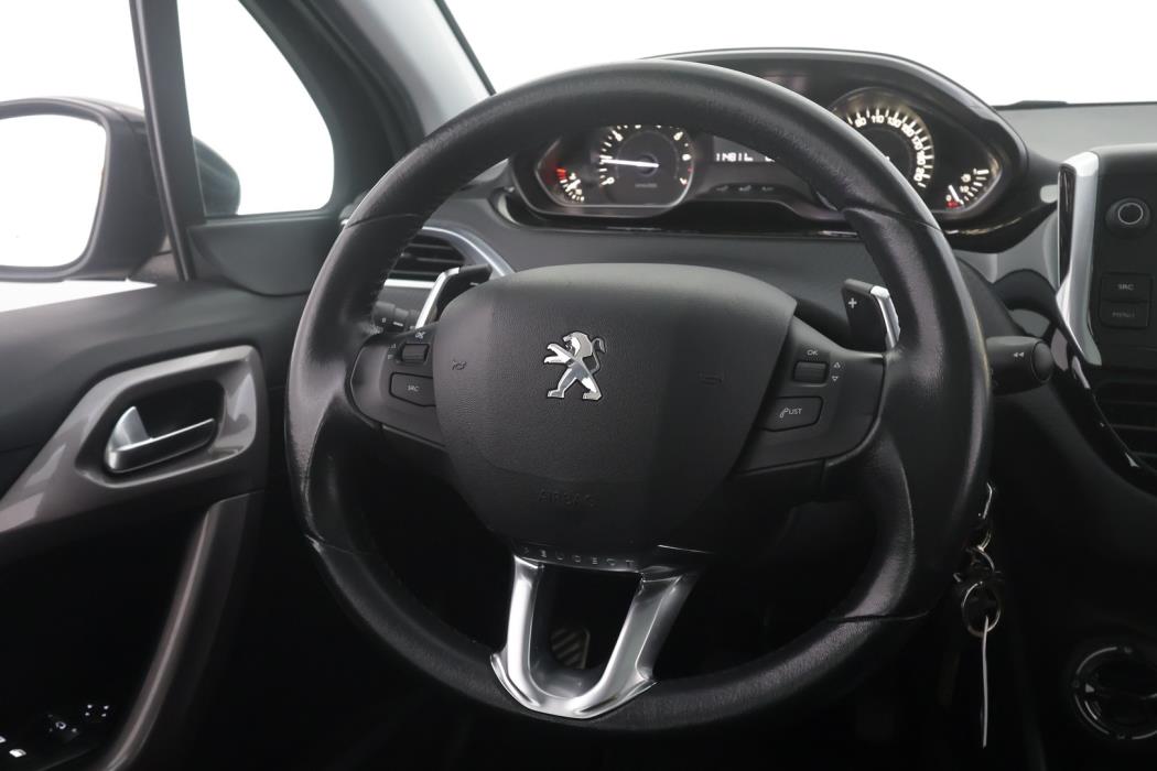 PEUGEOT 2008 2016