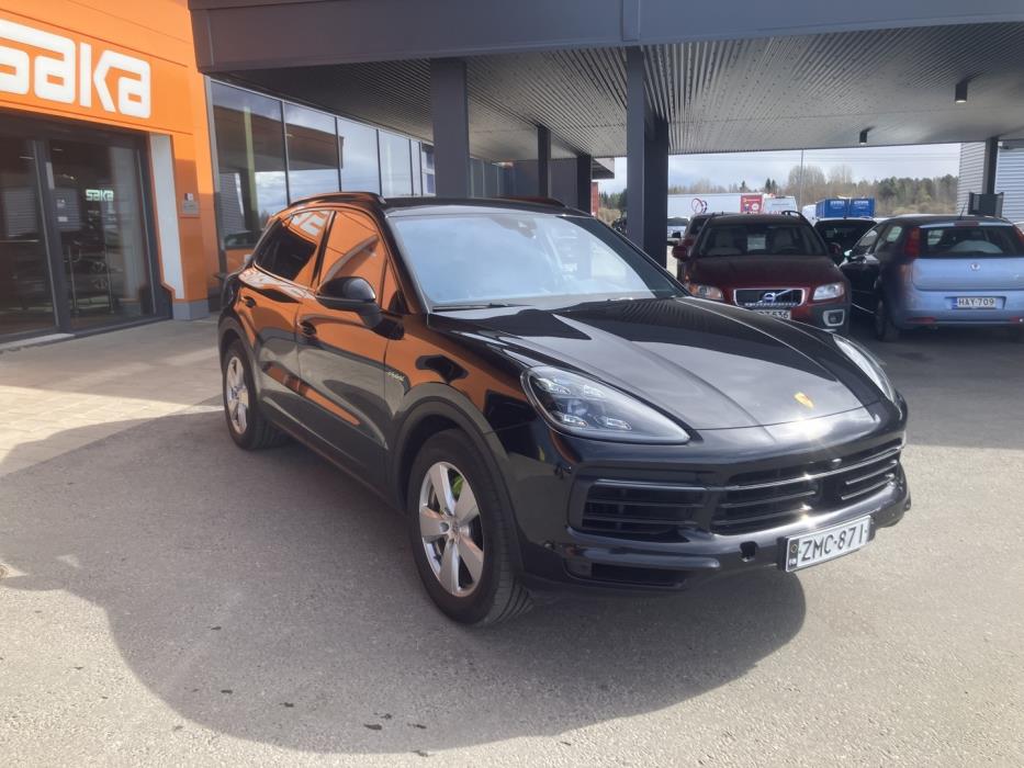 PORSCHE Cayenne 2019