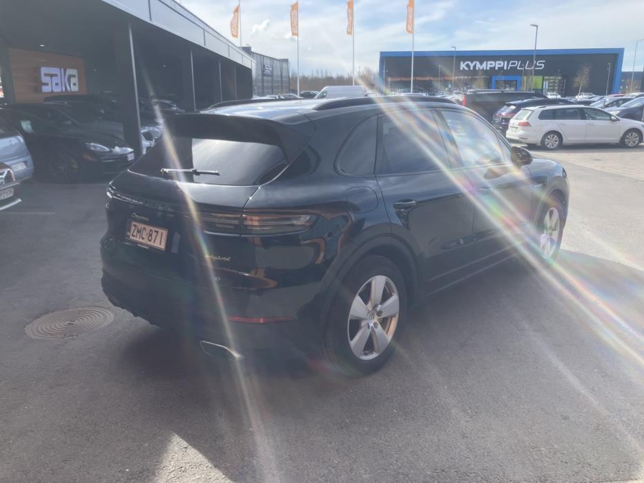 PORSCHE Cayenne 2019