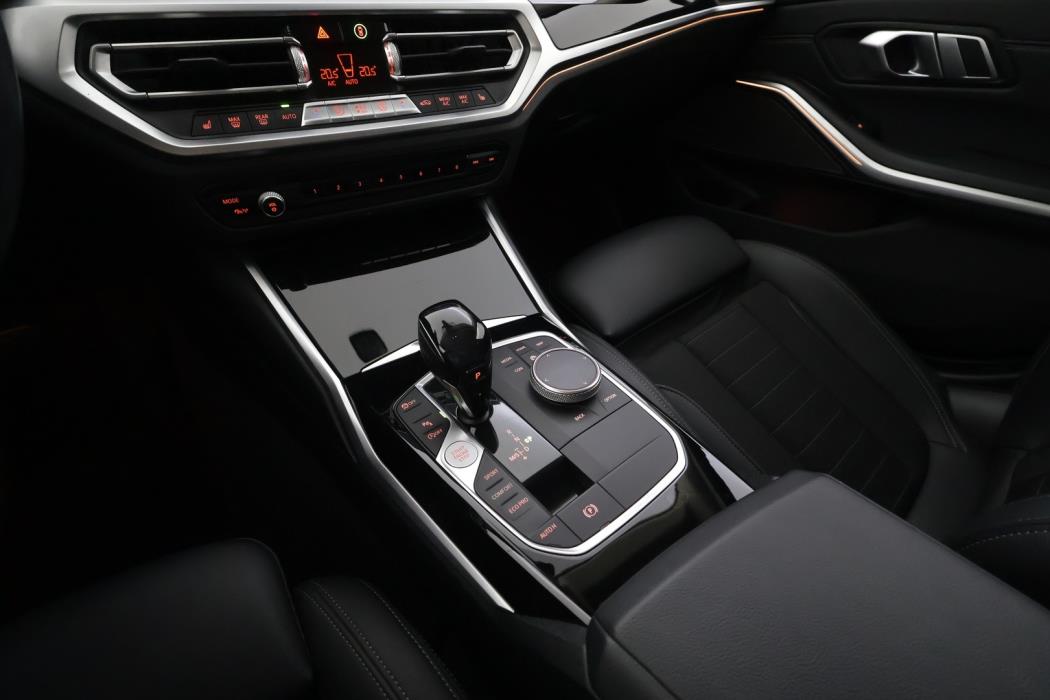 BMW 320 2020