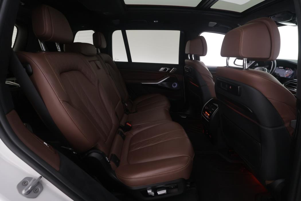 BMW X7 2019