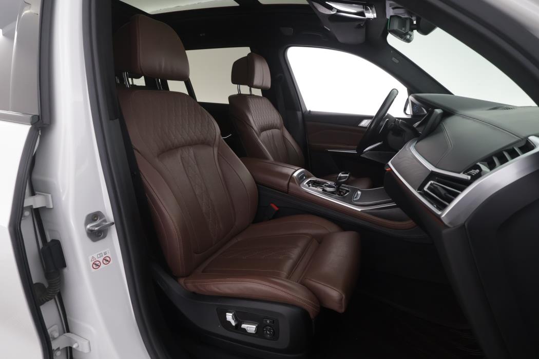 BMW X7 2019
