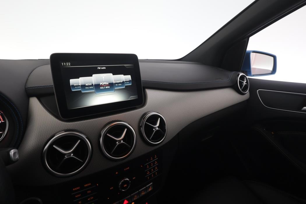 MERCEDES-BENZ B 2017