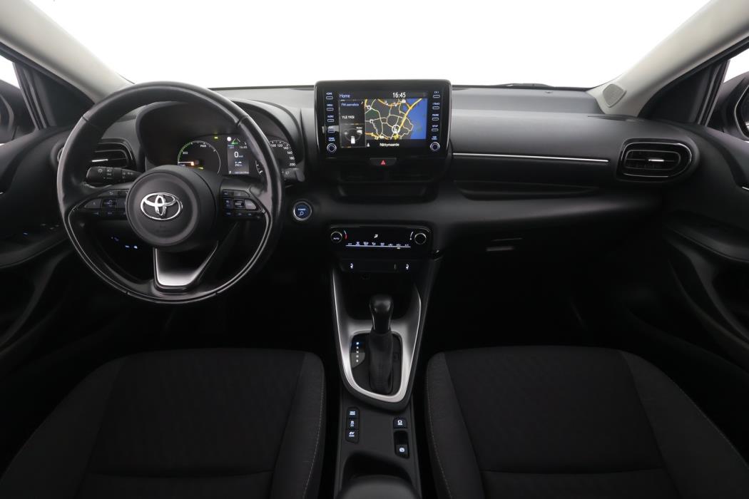 TOYOTA Yaris 2021