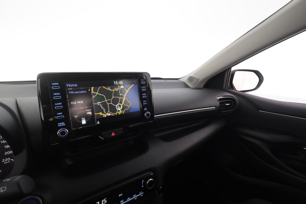 TOYOTA Yaris 2021