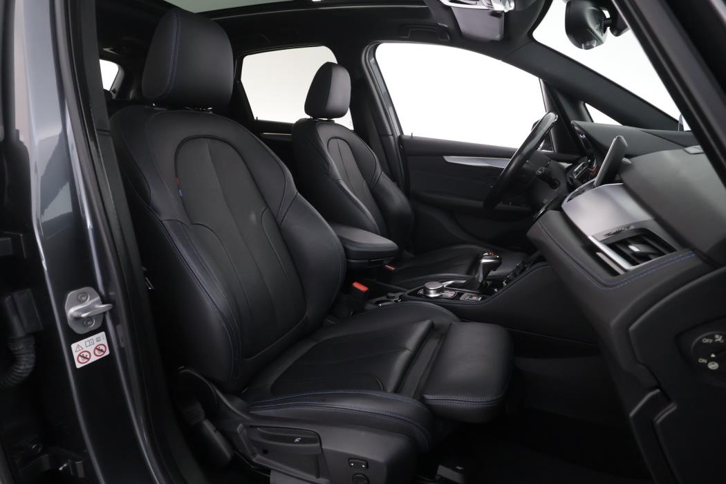 BMW 225 2018