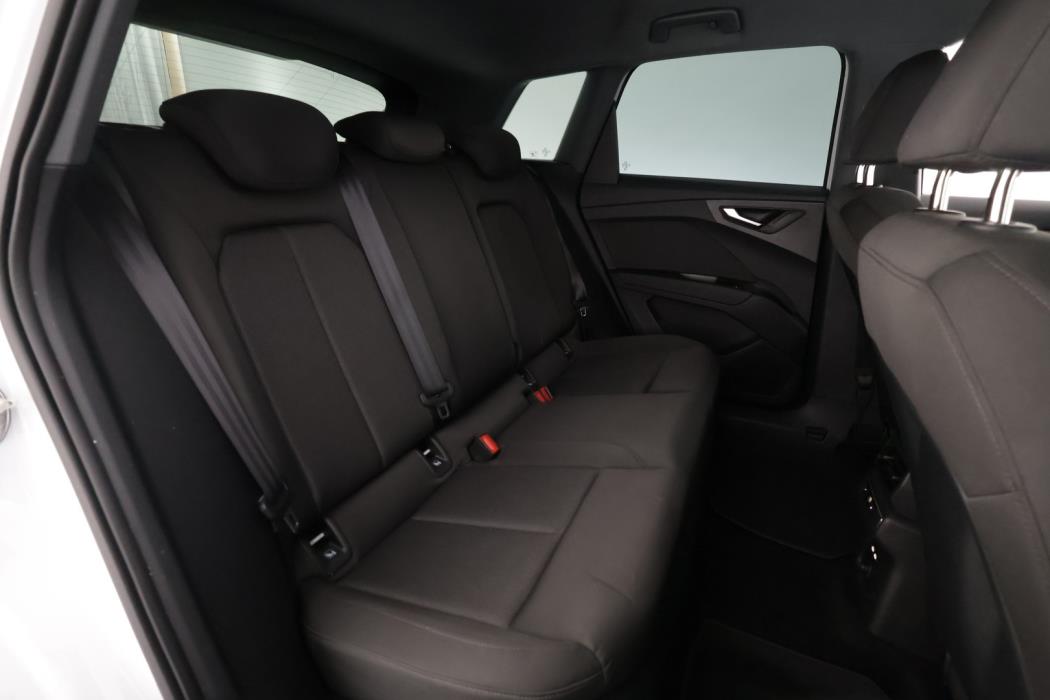 AUDI Q4 e-tron 2023