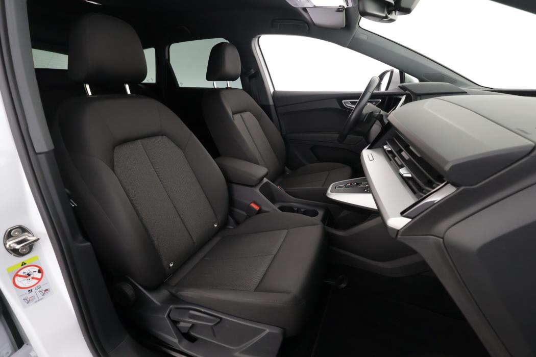 AUDI Q4 e-tron 2023
