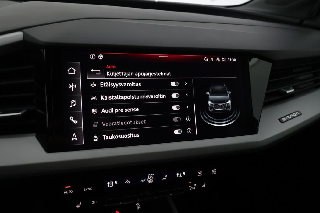 AUDI Q4 e-tron 2023