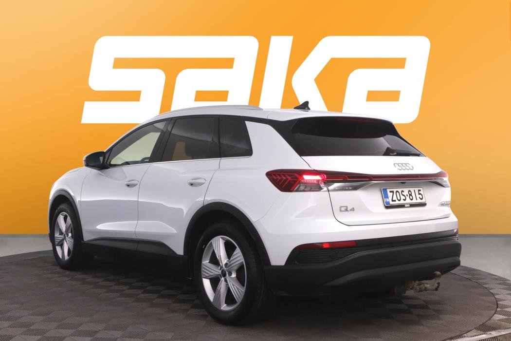 AUDI Q4 e-tron 2023