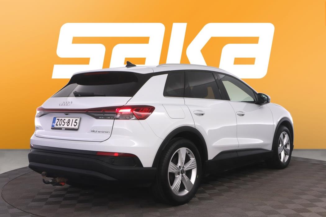 AUDI Q4 e-tron 2023