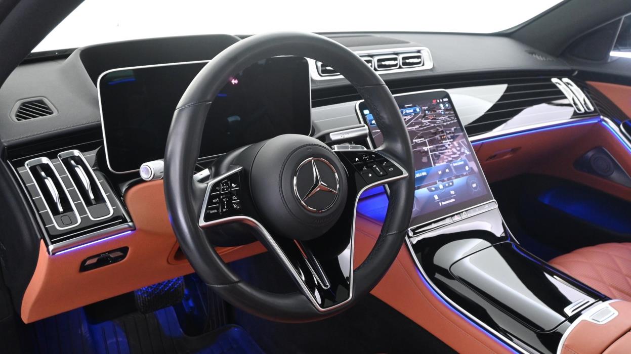 MERCEDES-BENZ S 2022