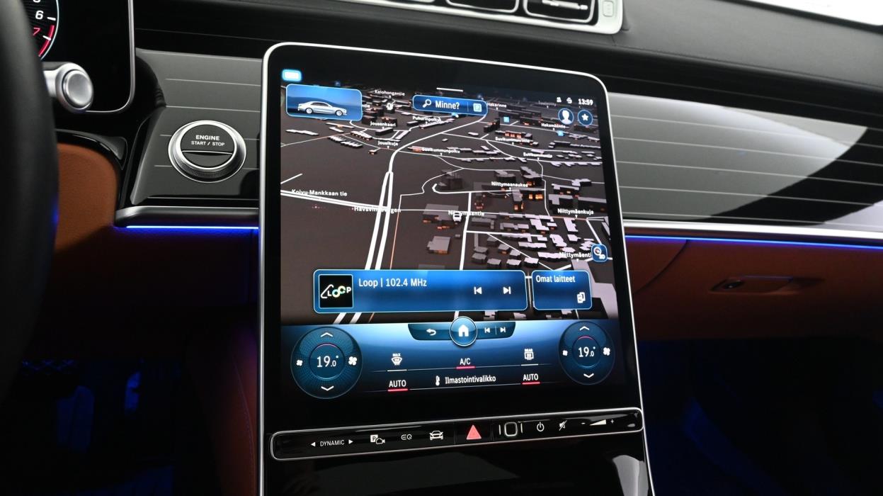 MERCEDES-BENZ S 2022