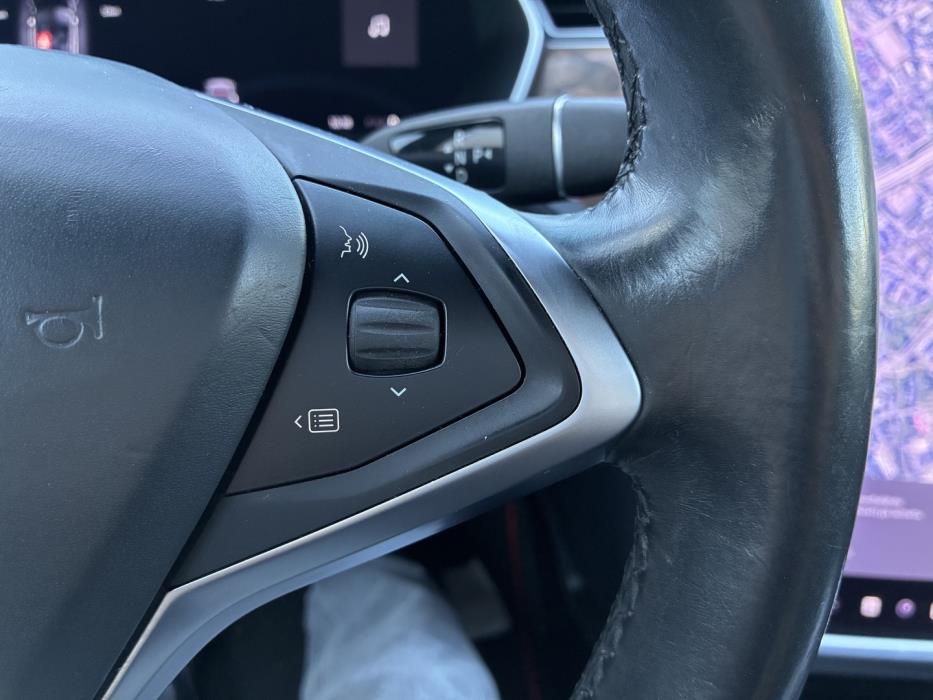 TESLA Model S 2017
