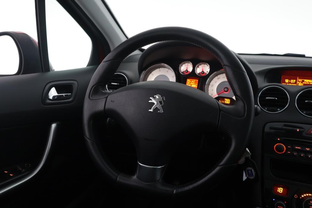 PEUGEOT 308 2012