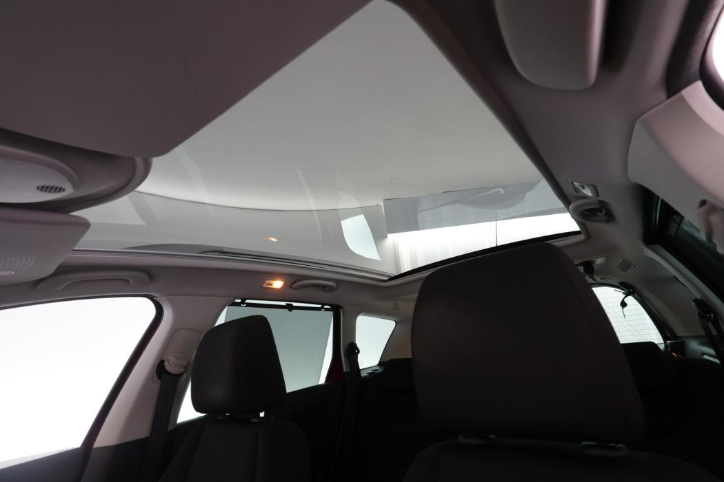 PEUGEOT 308 2012