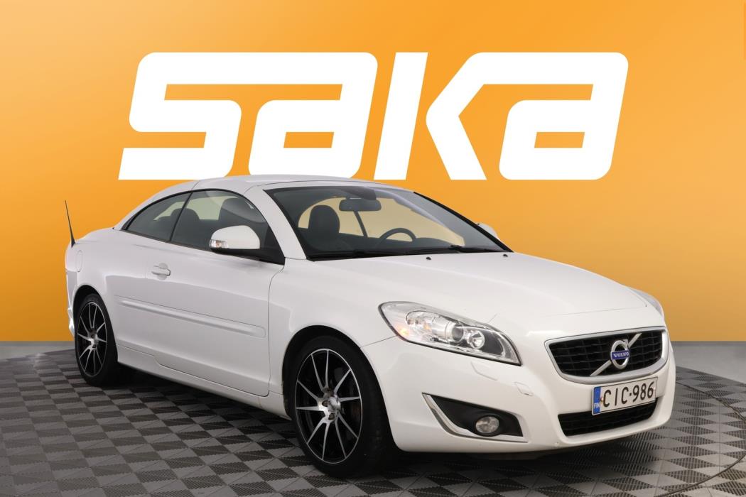 VOLVO C70 2012