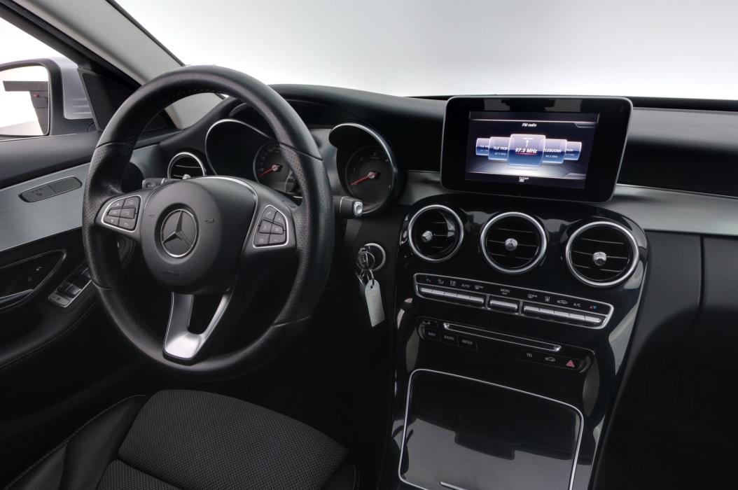 MERCEDES-BENZ C 2017