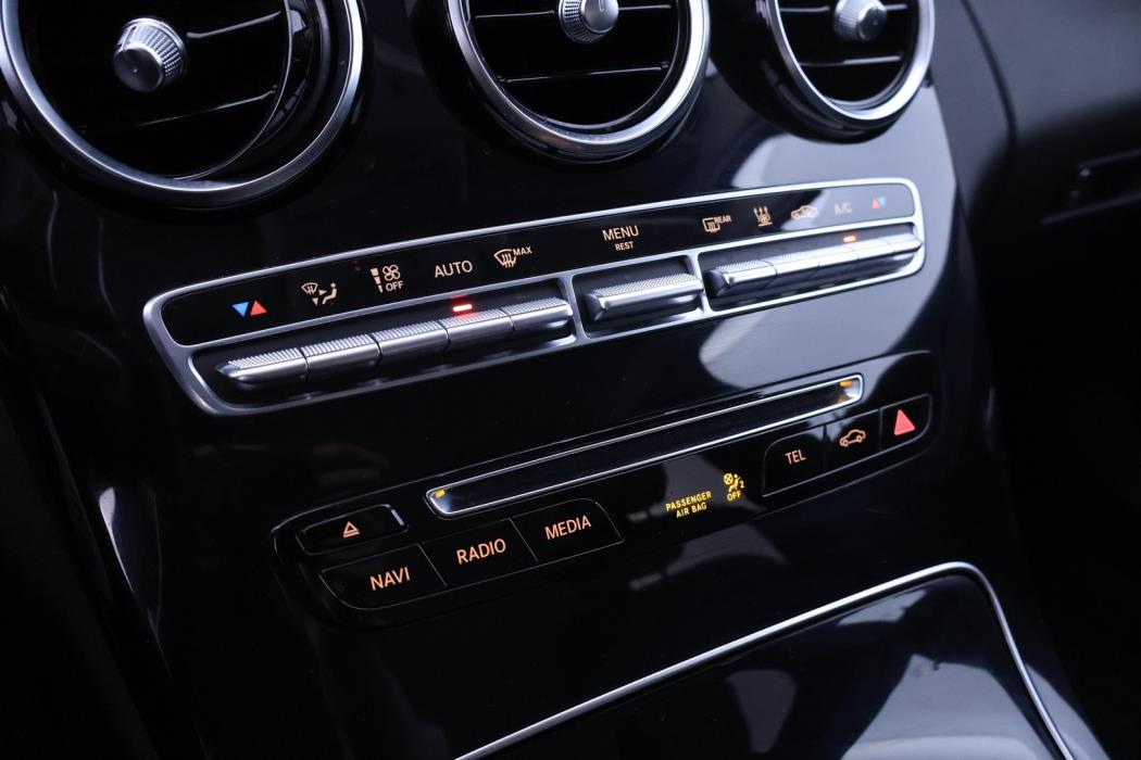 MERCEDES-BENZ C 2017
