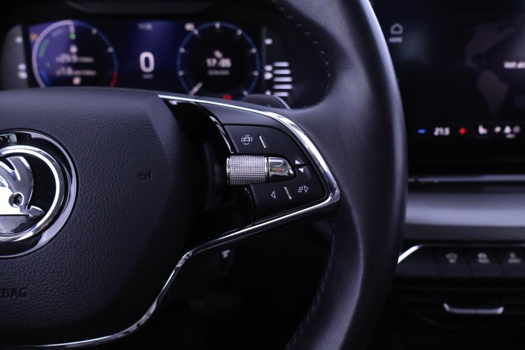 SKODA Octavia 2021