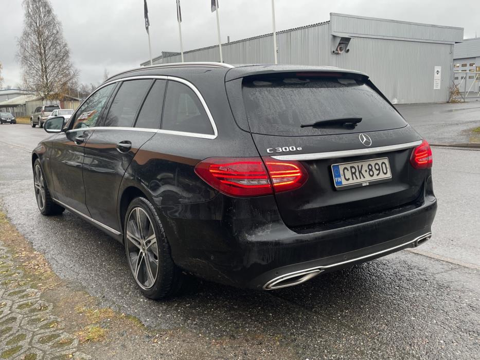 MERCEDES-BENZ C 2020