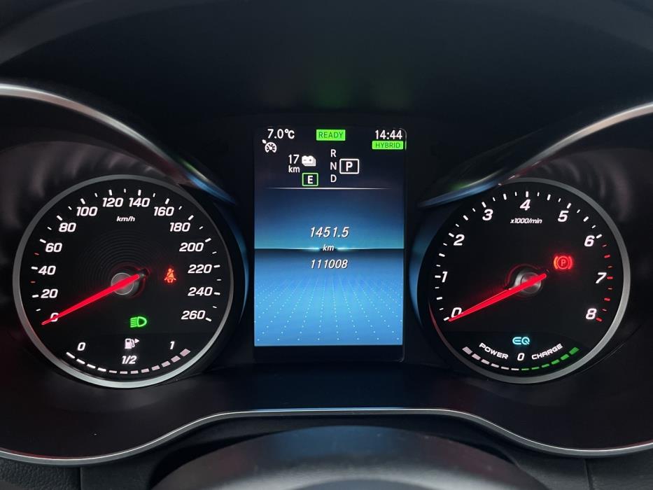 MERCEDES-BENZ C 2020