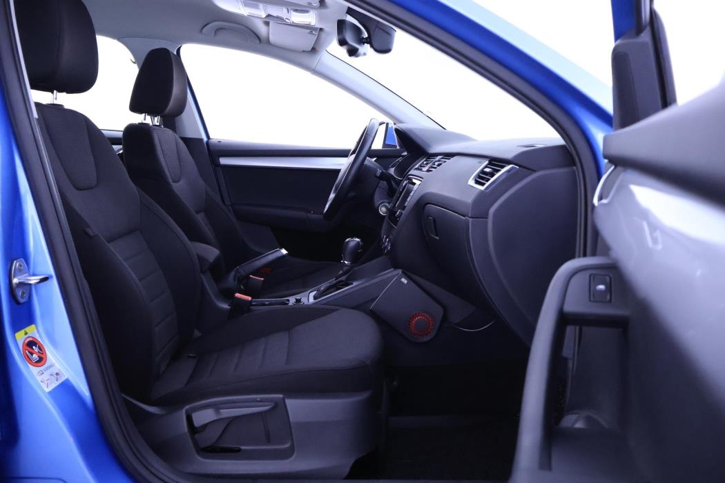 SKODA Octavia 2014