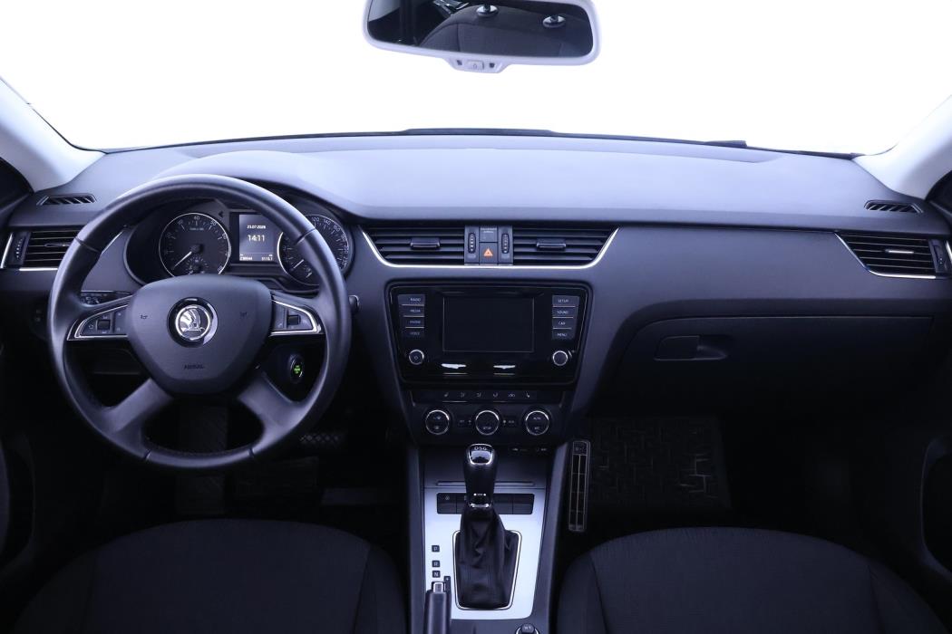 SKODA Octavia 2014