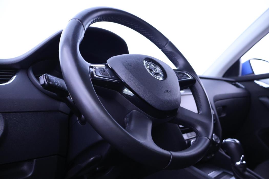 SKODA Octavia 2014